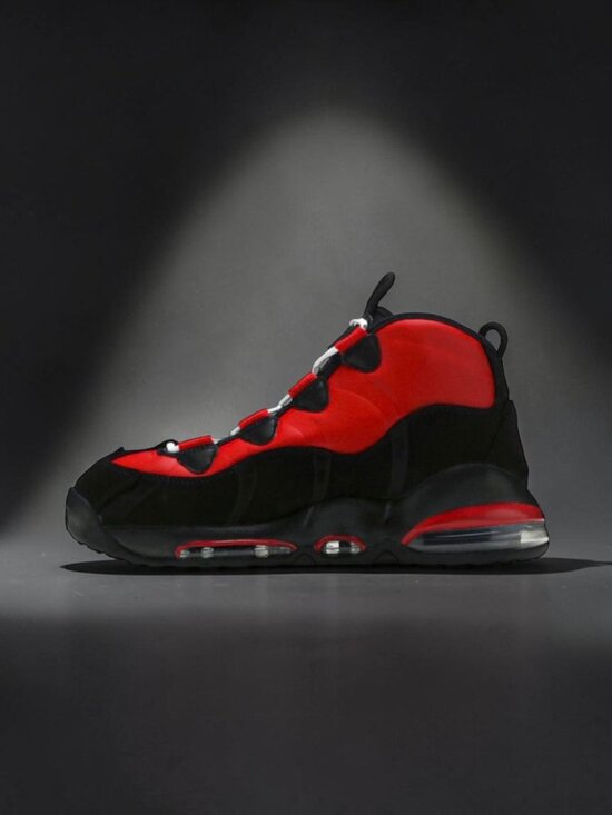 Athletic_Shoes